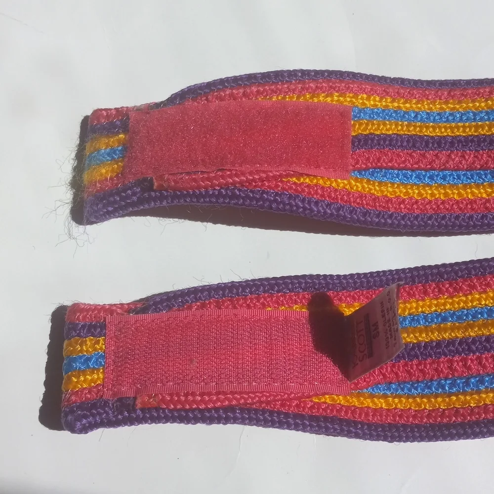 VINTAGE KAREN SCOTT  MULTICOLOR BELT